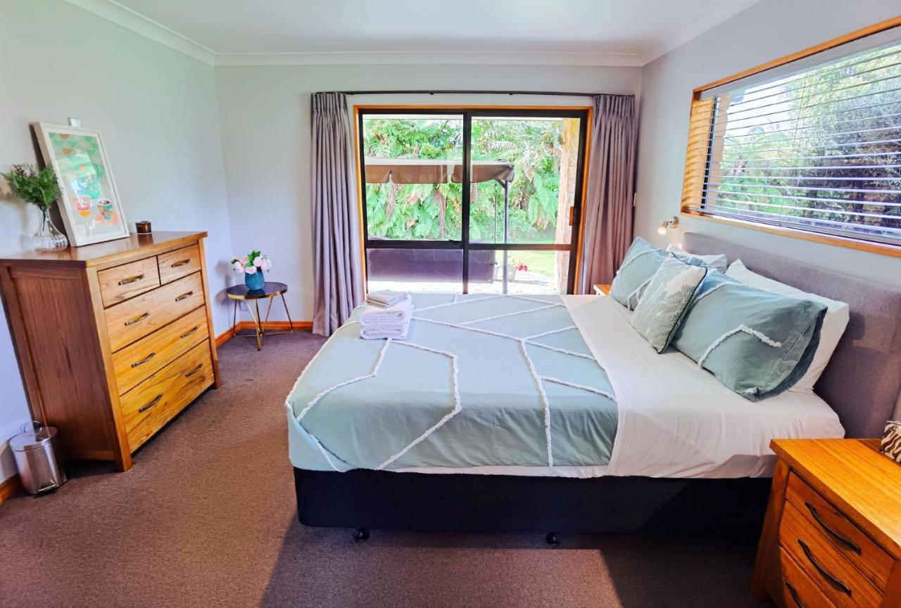Tranquil Stream Villa Rotorua Extérieur photo