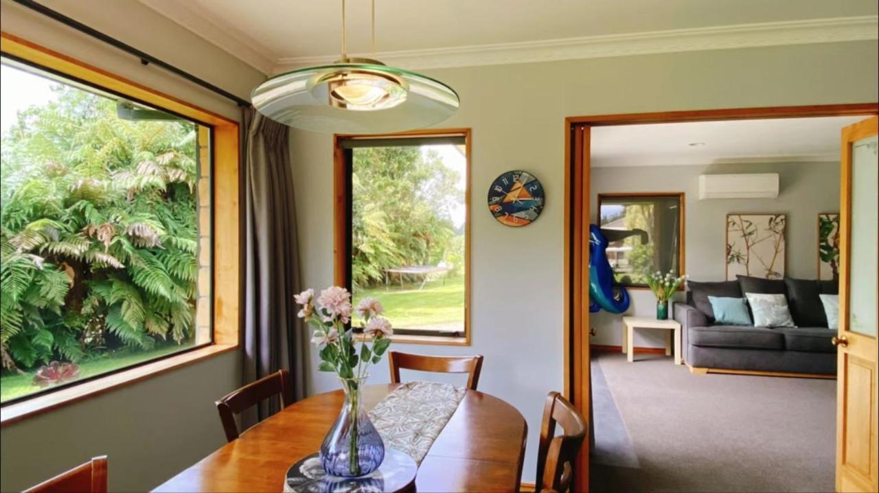 Tranquil Stream Villa Rotorua Extérieur photo